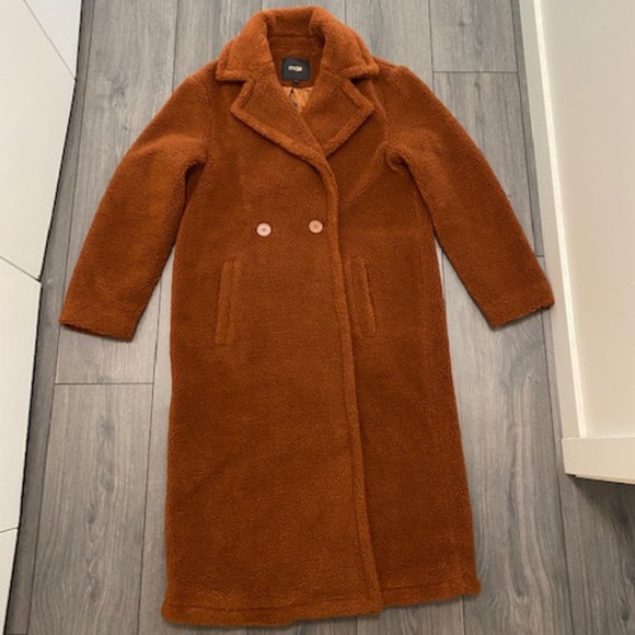 Maje Jackets & Blazers - Maje Gourson Teddy Faux-Fur Winter Coat Size EU 40 / US Large NWT